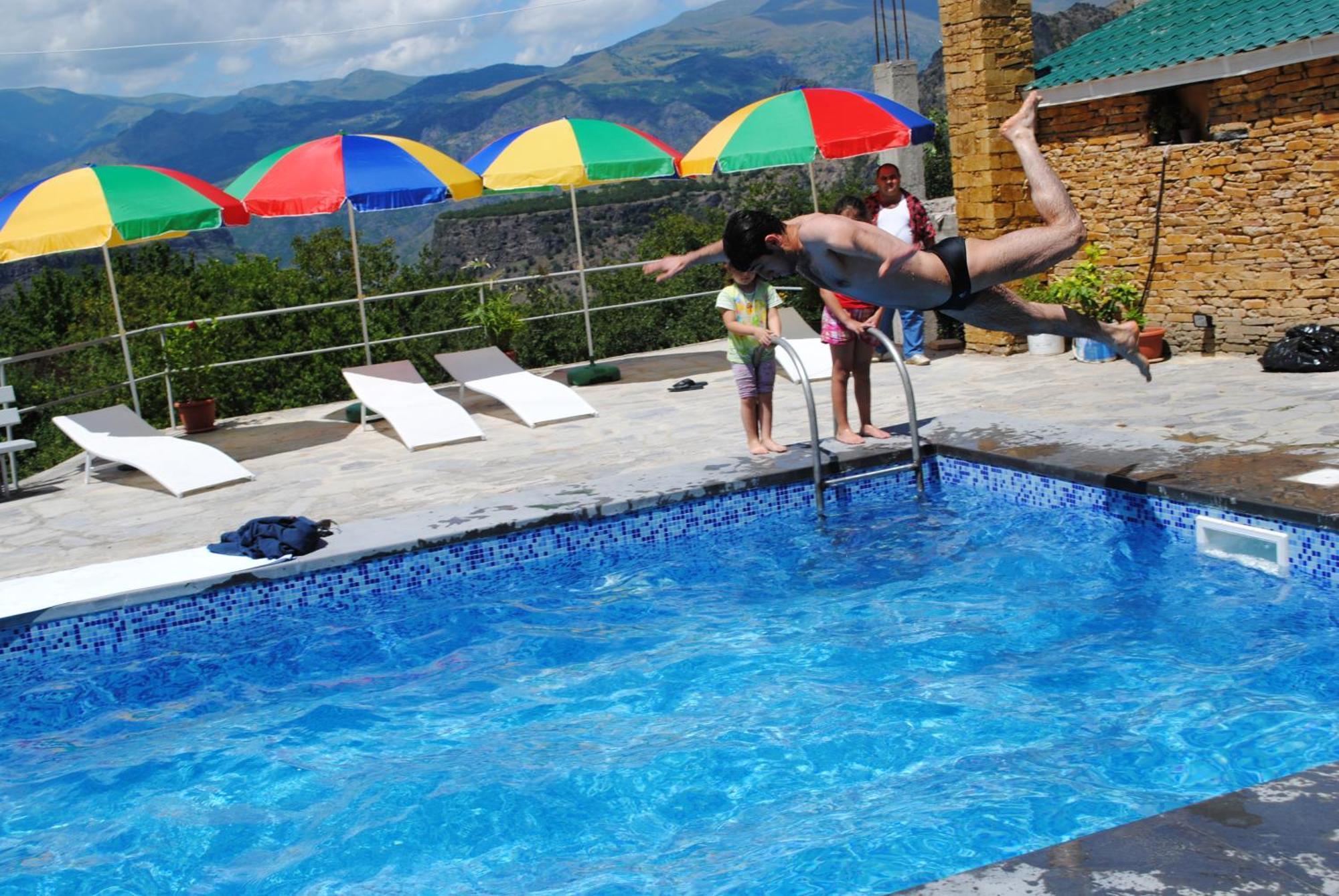 Gayane Hotel Alaverdi Exterior foto